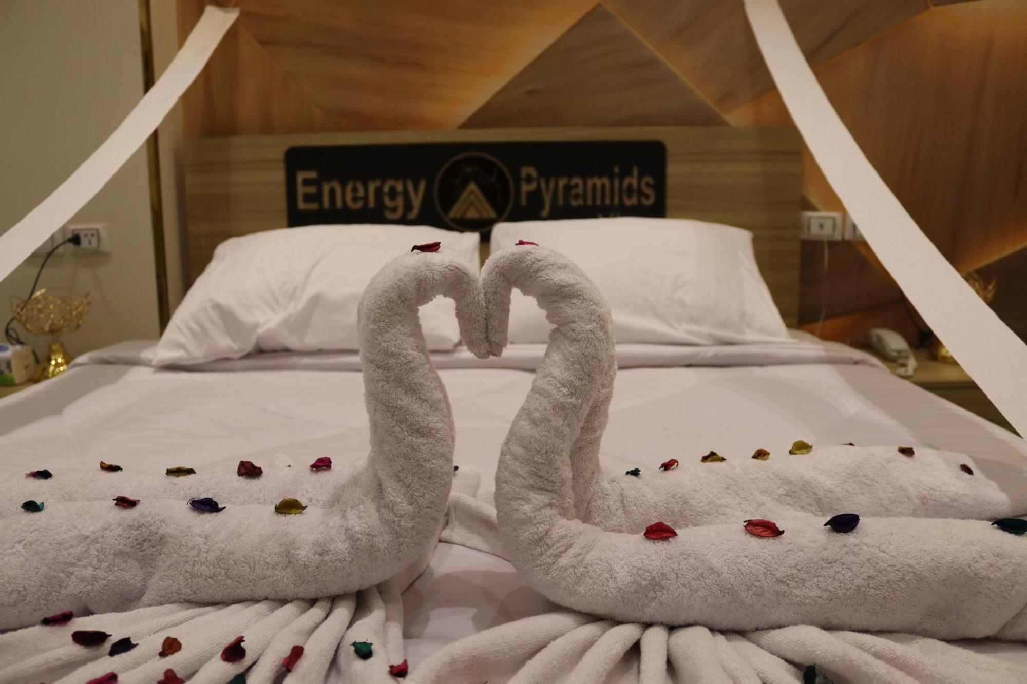 Ostello Energy Pyramids View Kafret el-Gabal Esterno foto